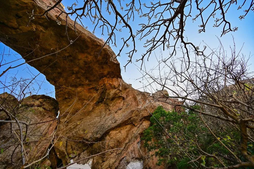 Captivating view from the top of a beautiful hike in Ramanagara, about 60 km from Bangalore -- Handi Gundi.