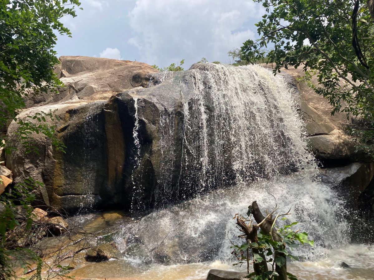 The lower falls on the Emerald Falls Circuit